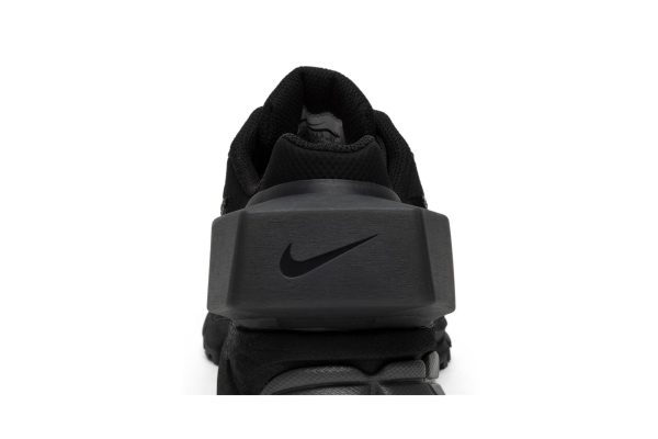 A-Cold-Wall* x Nike Air Zoom Vomero 5 ‘Black’ AT3152-001