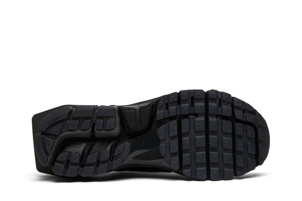 A-Cold-Wall* x Nike Air Zoom Vomero 5 ‘Black’ AT3152-001