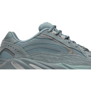 adidas-yeezy-boost-700-v2-hospital-blue-fv8424-domahi-store-jei8s.jpeg