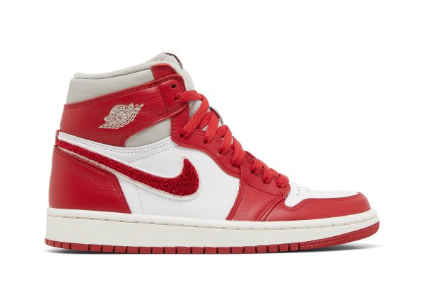 Air Jordan 1 High OG ‘Chenille’ DJ4891-061