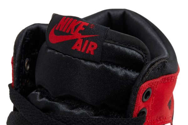 Air Jordan 1 High ‘Satin Bred’ FD4810-061