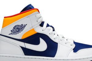 air-jordan-1-mid-white-deep-royal-blue-554724-131-domahi-store-rgmfp.jpeg