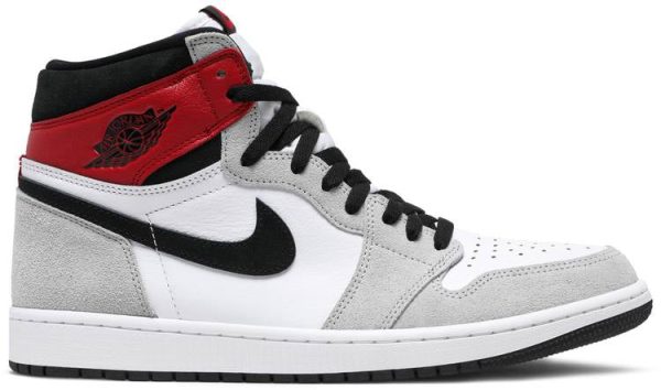 Air Jordan 1 Retro High OG ‘Smoke Grey’ 555088-126