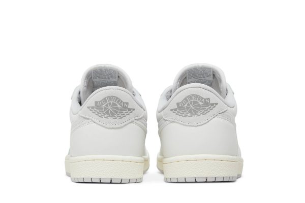 Air Jordan 1 Retro Low ’85 OG ‘Neutral Grey’ FB9933-100