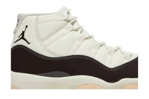 air-jordan-11-neapolitan-ar0715-101-domahi-store-tipic.jpeg