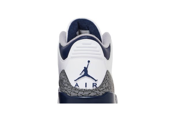 Air Jordan 3 Retro ‘Midnight Navy’ CT8532-140