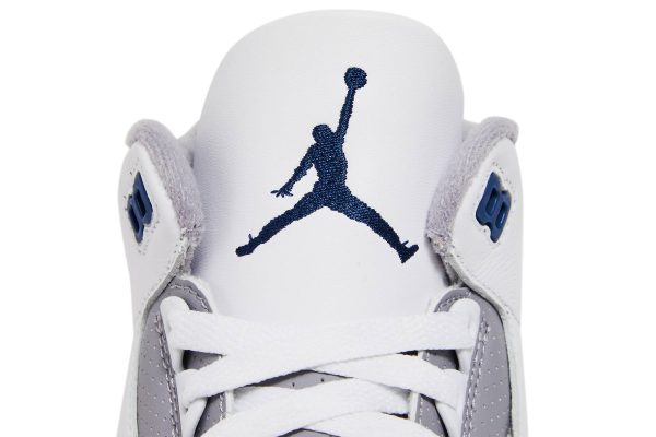 Air Jordan 3 Retro ‘Midnight Navy’ CT8532-140