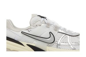 nike-runtekk-summit-white-fd0736-100-domahi-store-uhzxk.jpeg