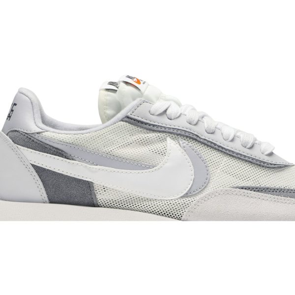 sacai x Nike LDWaffle ‘Summit White’ BV0073-100