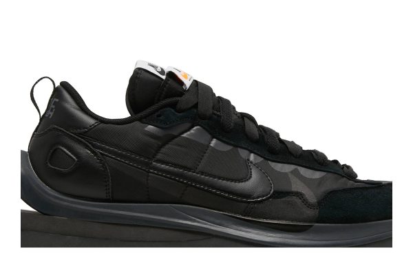 sacai x Nike VaporWaffle ‘Black Gum’ DD1875-001