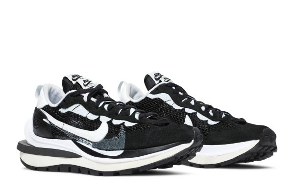 sacai x Nike VaporWaffle ‘Black White’ [also worn by Jay Chou] CV1363-001